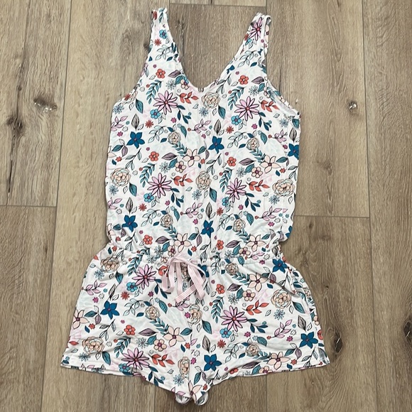 NWOT XHILARATION Floral Romper Sleepwear Loungewear PJs Size Medium - Picture 13 of 15